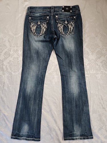 Miss Me Bootcut Jean's Women's Size 31/34 Blue Denim Embroidered - Picture 12 of 14