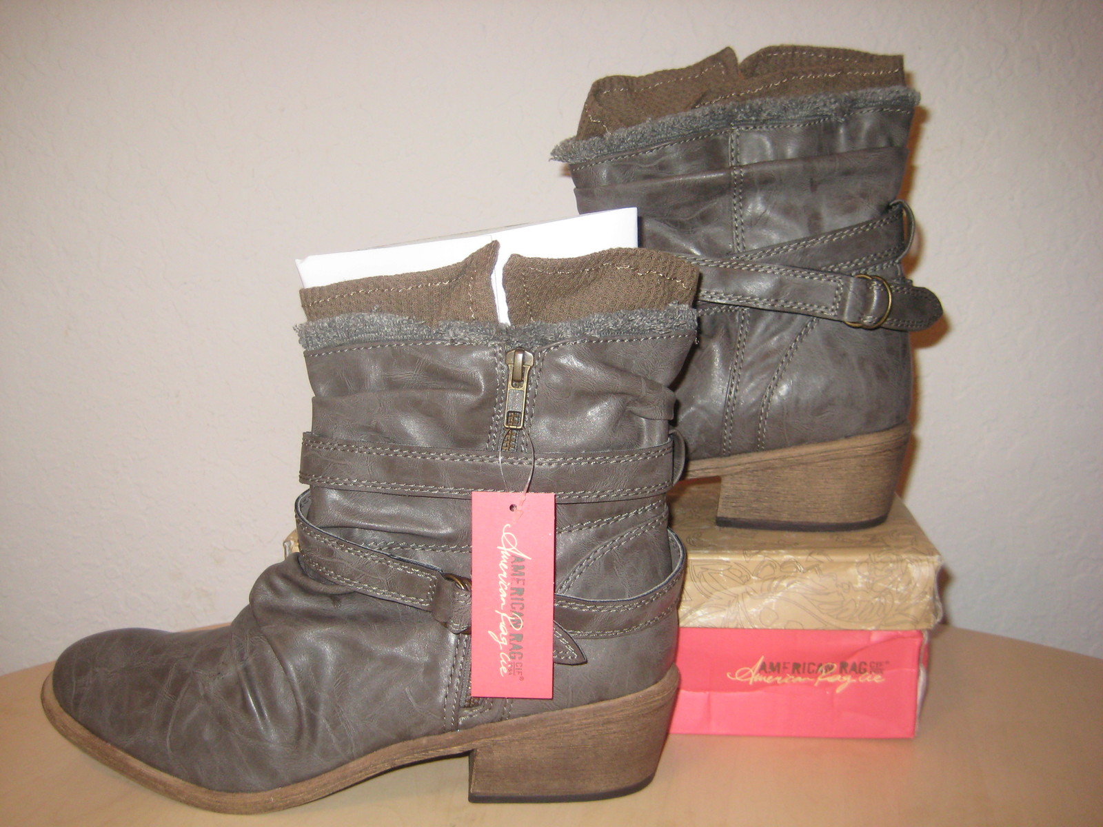 American Rag Macys nuevo para mujer Wylee Gris Zapatos Botas Mitad de Pantorrilla 5.5 M Nueva con caja American Rag Macys nuevo para mujer Wylee Gris Zapatos Botas Mitad Mitad Botas de Pantorrilla 5.5 M Nueva con caja 13e1d5