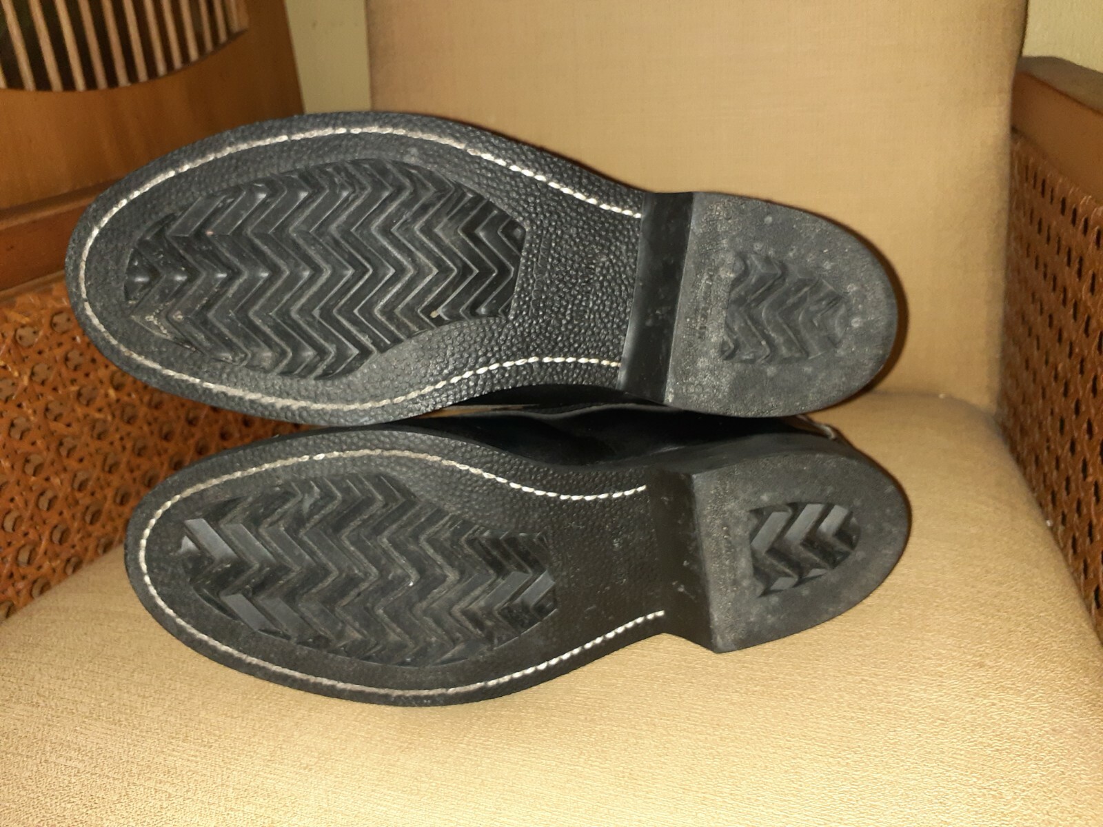 Picture 5 of 6