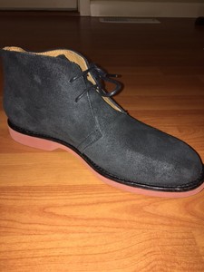 casual leather chukka boots