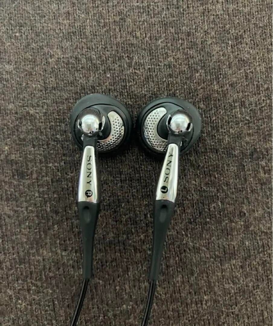 Sony MDR-E888 Earphones Earbuds Used F/S | eBay Sony MDR-E888 Earphones Earbuds Used F/S | eBay