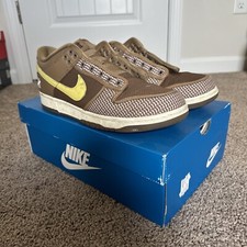 Size 10.5 - Nike Undefeated x Dunk SP Low Canteen