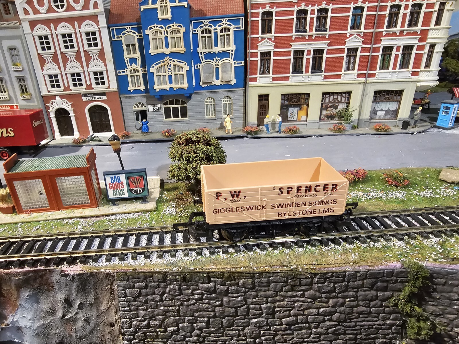 Bild 4 von 10