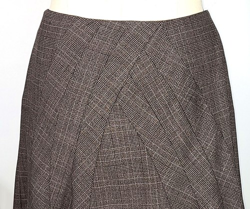 Anne Klein Brown Plaid Tweed Look Pieced Tiered Stretch Suiting Skirt Size 10 - Picture 2 of 4