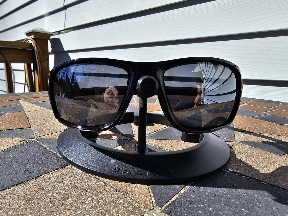 Oakley Canteen Polished Black Black Iridium Polarized