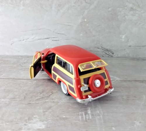 1:32 scale 1949 Ford Custom Woody Wagon Diecast Licensed by Ford by Arko  NO BOX - Picture 7 of 11