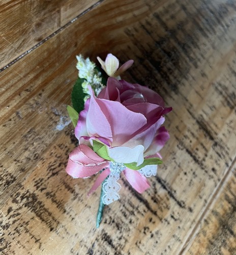 Handmade Rose Buttonholes - Picture 8 of 10