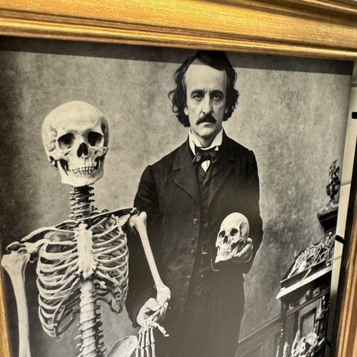 Arte impreso de Halloween enmarcado Edgar Allan Poe macabro espeluznante esqueleto cuervo cuervo - Imagen 4 de 4