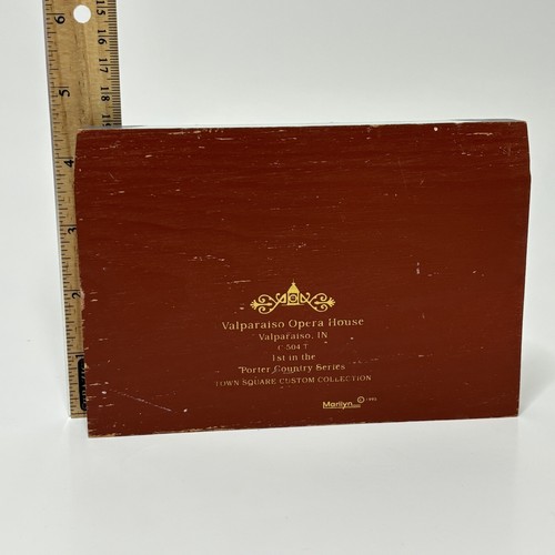 Valparaiso Opera House Porter Country Town Square Collezione Personalizzata Esposizione Legno - Foto 5 di 5