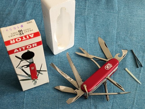 c1970s VTG, RARE NOS AITOR 16597 like Victorinox Fisherman Plus w/Long Nail File - Picture 4 of 17