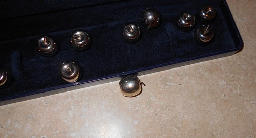 Vtg Reed & Barton Apple Place Card Holders Set of 12 Silver Plated - Picture 3 of 5