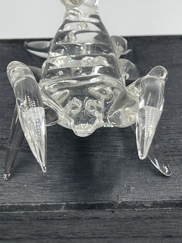 Handblown Art Glass Scorpion Clear No Chips Or Cracks 4” 2 1/4” - Picture 4 of 12