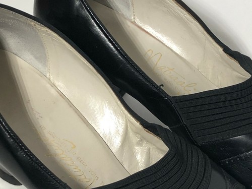 Women's Naturalizer Black Ruby Slipper Heels/Pumps - Size 8.5 D/B - 2" Heel - Picture 6 of 9