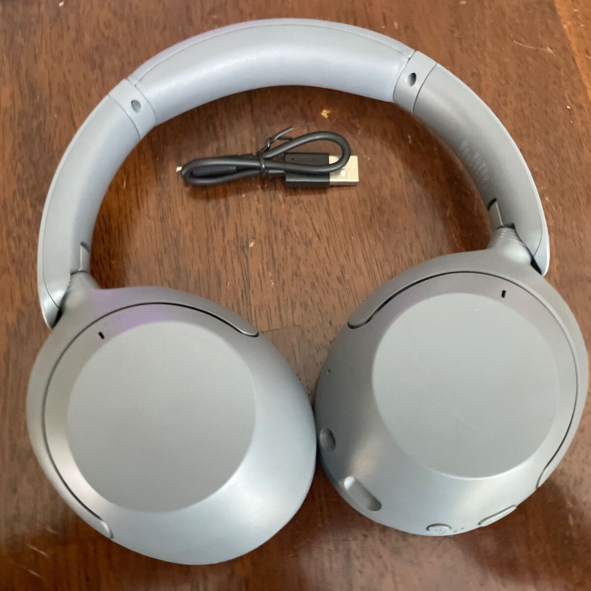 Sony WH-XB910N EXTRA BASS Noise Cancelling Bluetooth Sony WH-XB910N EXTRA BASS Noise Cancelling Bluetooth