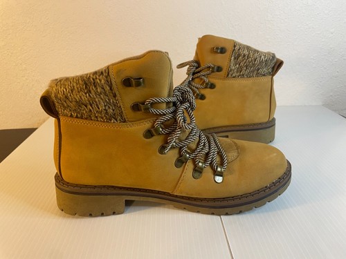 "TIME AND TRU CLASSIC KHAKI TAN WOMEN'S BOOTS SIZE 8" - Picture 6 of 12