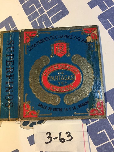 Original Vintage Partagas Cuba Embossed Matchbook Case [363] - Picture 4 of 4