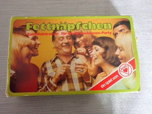 verschiedene Kartenspiele zum aussuchen zB. Phase10, Black Butler, exp. Kittens - Bild 174 von 308