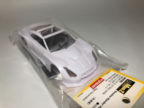 KYOSHO Mini-z NISSAN GT-R GT500 2008 White Body Set MZN96 (Non Decoration) - Picture 5 of 15
