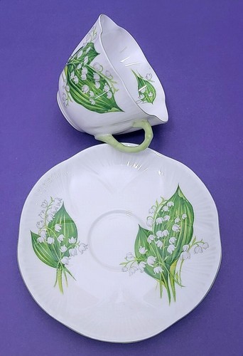 Shelley England "Lirio del Valle" Delicada taza de té y platillo 341 - Imagen 4 de 6