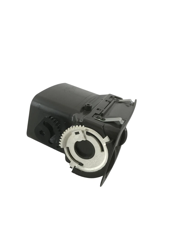 735324240 BOCCHETTA AERAZIONE CENTRALE LATO DESTRO FIAT IDEA (2004) 1.3 D 51KW - Imagen 2 de 4