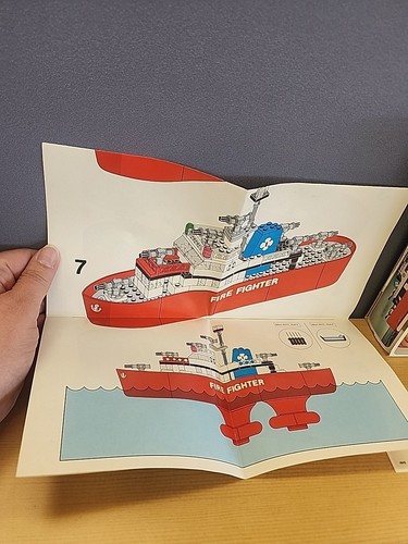 1977 LEGO: Feuerwehrboot Set #775 Karton ein paar Original Aufkleber & Anleitung - Bild 13 von 15