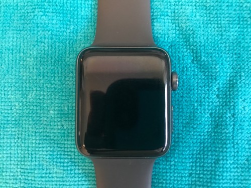 Apple Watch Series 3, 42mm Space Gray, GPS, Gray Sport Band - Zdjęcie 4 z 9