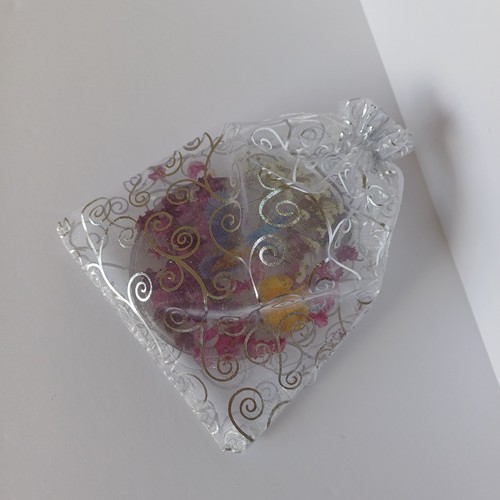 School/dorm table bundle coaster phone holder keychain real flowers transparent - Picture 8 of 13