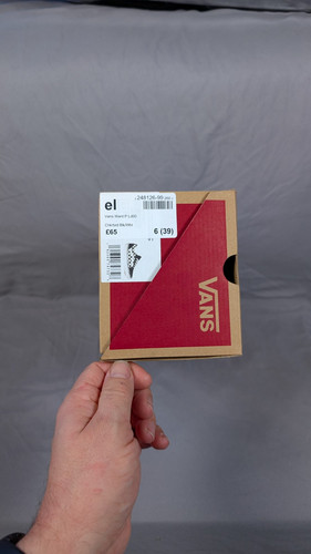 VANS Ward Sneaker -Black & White. Size 6 - Picture 4 of 5