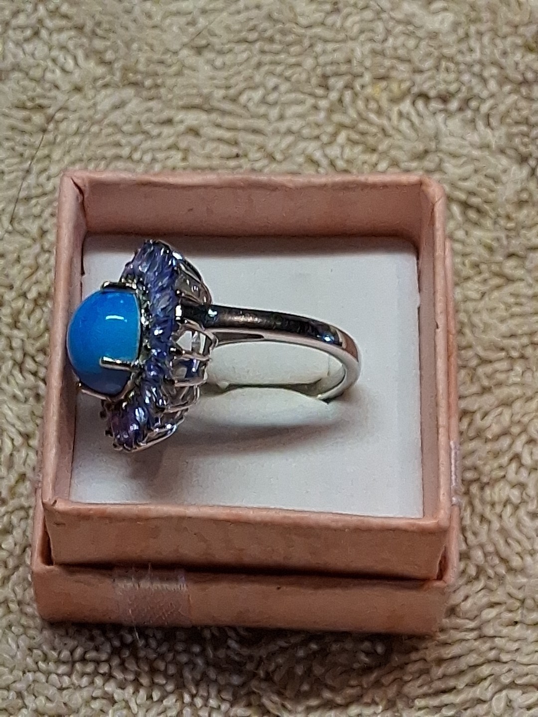 Picture 2 of 21