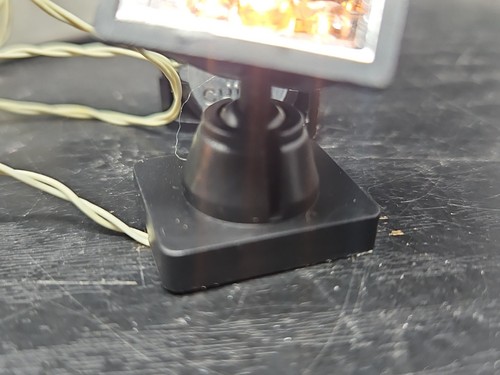 Lemax Spotlights Weihnachten Halloween Dorf 2er Set Lichter getestet / ohne Batterien - Bild 6 von 7