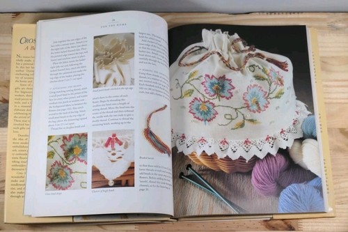 Lot of 3 Vintage Cross-Stitch Books - Picture 17 of 19