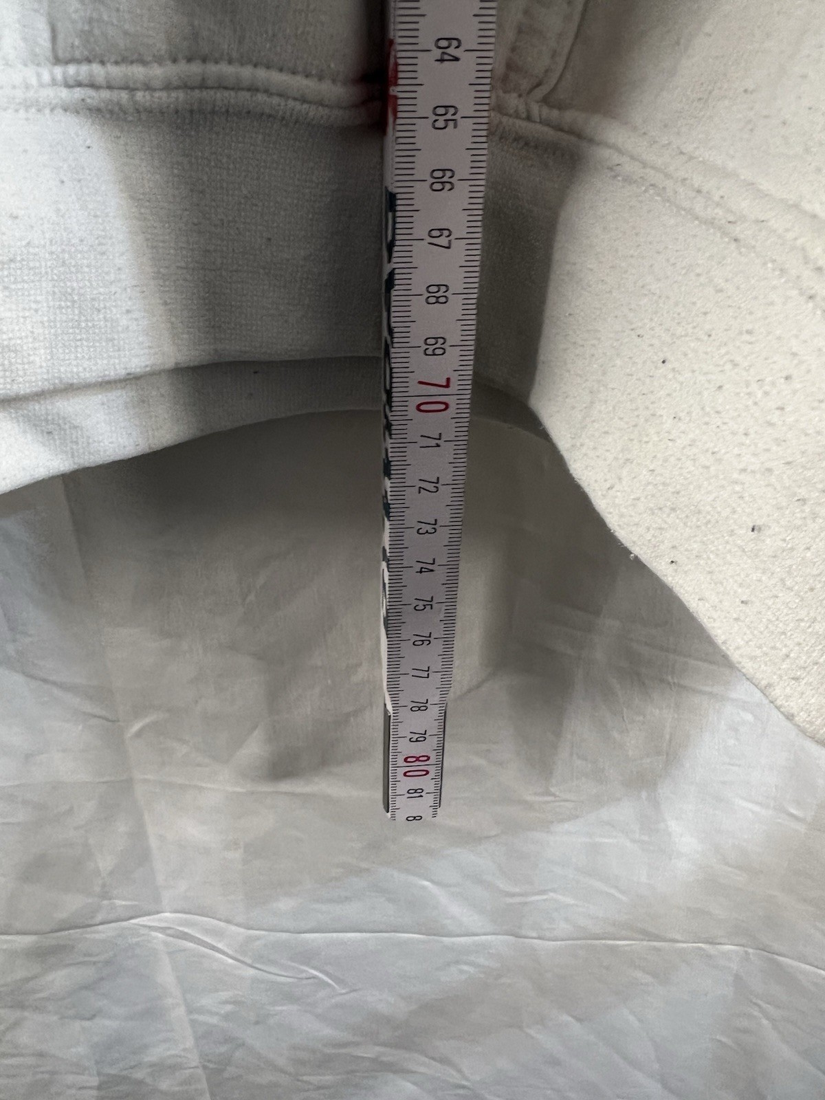 Picture 4 of 12