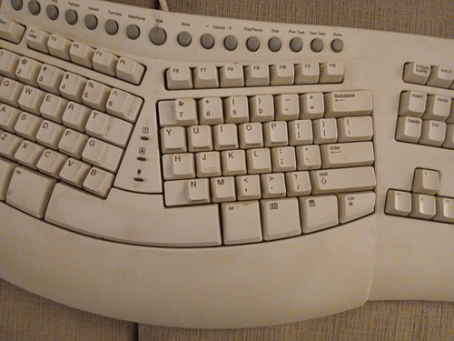 VINTAGE DELL MICROSOFT RT9403 ERGONOMIC NATURAL KEYBOARD - Picture 4 of 7