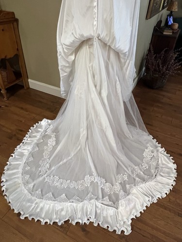 Vintage 80er weißes Brautkleid Kathedrale "Prinzessin Braut" & Schleier Gr. 0/a kleine 2 - Bild 11 von 23