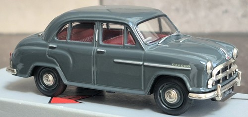 Pathfinder Models PFM20 Morris Oxford Series II 1954 - Picture 5 of 12