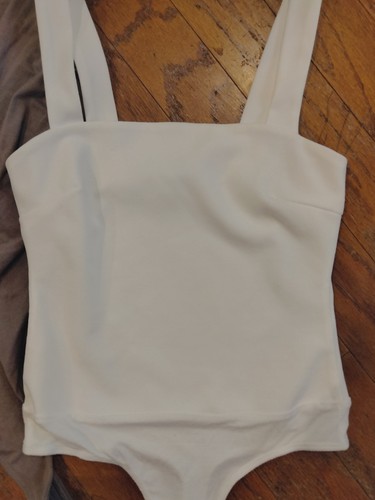Lot Of 3 Lulu's Bodysuits- 1 Long Sleeved Vneck & 2 Sleeveless Bodysuits Size XS - Bild 3 von 12