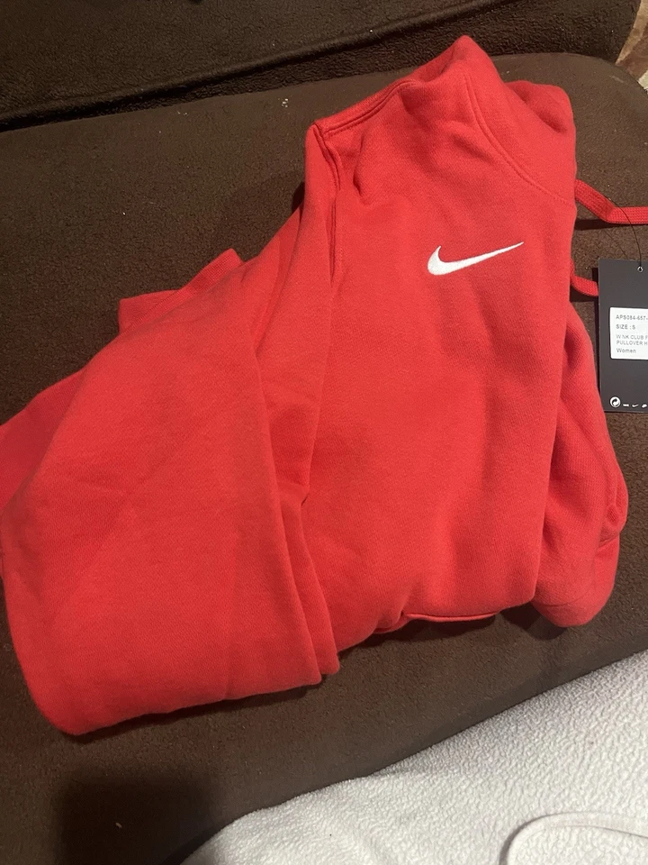 Sudadera con capucha Nike Sportswear Club polar para mujer pequeña roja nueva con etiquetas Foto 3 de 3