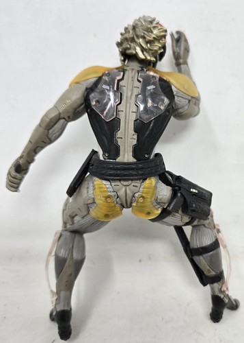 Metal Gear Solid Ultra Detail Figur Sammlung RAIDEN MGS 4 Medicom - RAR - Bild 2 von 5