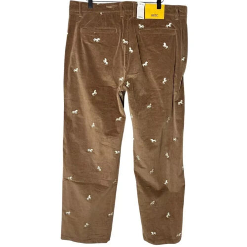 Nuevo con etiquetas Pantalones WeSC Calce Relajado Pana Bordados Caballos Bisonte Unisex Marrón - Imagen 2 de 4