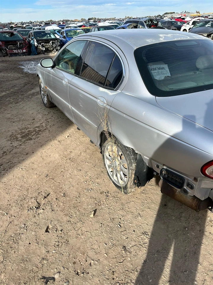 Puerta delantera izquierda cristal delantero usado se adapta a: Jaguar X 2002 tipo delantero izquierdo grado A Foto 2 de 4