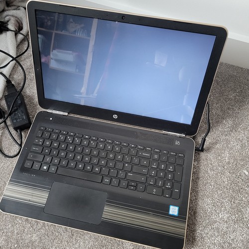 Hp Laptop, Disk Drive, B&O Speakers, Windows 10 - Picture 2 of 5
