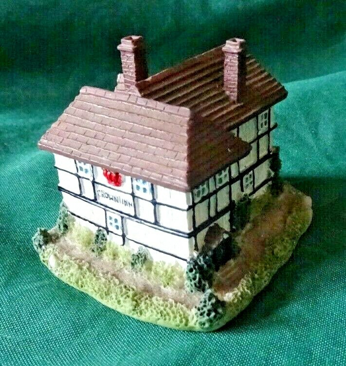 Lilliput Lane - Crown Inn
