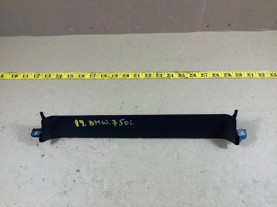 BMW 740i 740Li 750i 750li 2009-2015 lado izquierdo del conductor tablero de instrumentos cubierta OEM. Foto 4 de 4