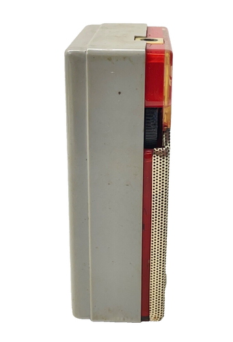 Vintage 1959 Hatachi TH666 Transistor Radio w/ Case - Japan - Picture 3 of 19