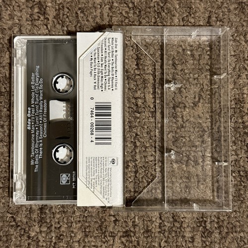 The Byrds Greatest Hits Cassette - Picture 2 of 3