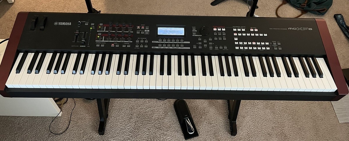 最終値下げ YAMAHA MOXF8 88鍵モデル シンセサイザー 最終値下げ YAMAHA MOXF8 88鍵モデル シンセサイザー