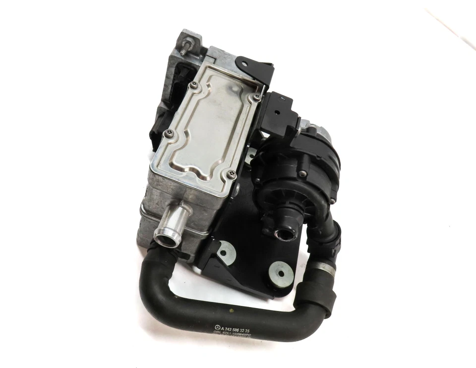 INTERCAMBIADOR DE CALOR BATERÍA HÍBRIDO MERCEDES B ELÉCTRICO (W242) 14-17 con BOMBA DE AGUA Foto 2 de 4