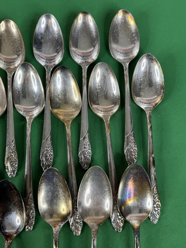 Estate lot of 37 Vintage Evening Star Tea Spoons, Community 6 1/8" SilverPlate - Picture 12 of 24