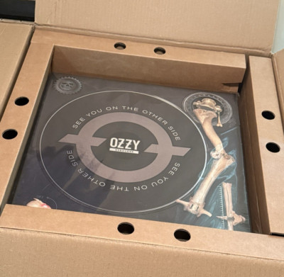 未開封！！　Ozzy Osbourne 100%本物サイン付きEP $_12.JPG?set_id=880000500F