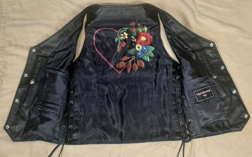 Ladies Motorcycle Vest with Heart of Flowers on inside Lining 264 - Picture 4 of 4